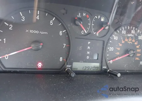 2002 Hyundai Sonata Gls/Lx from USA, damaged, VIN KMHWF35H62A699782